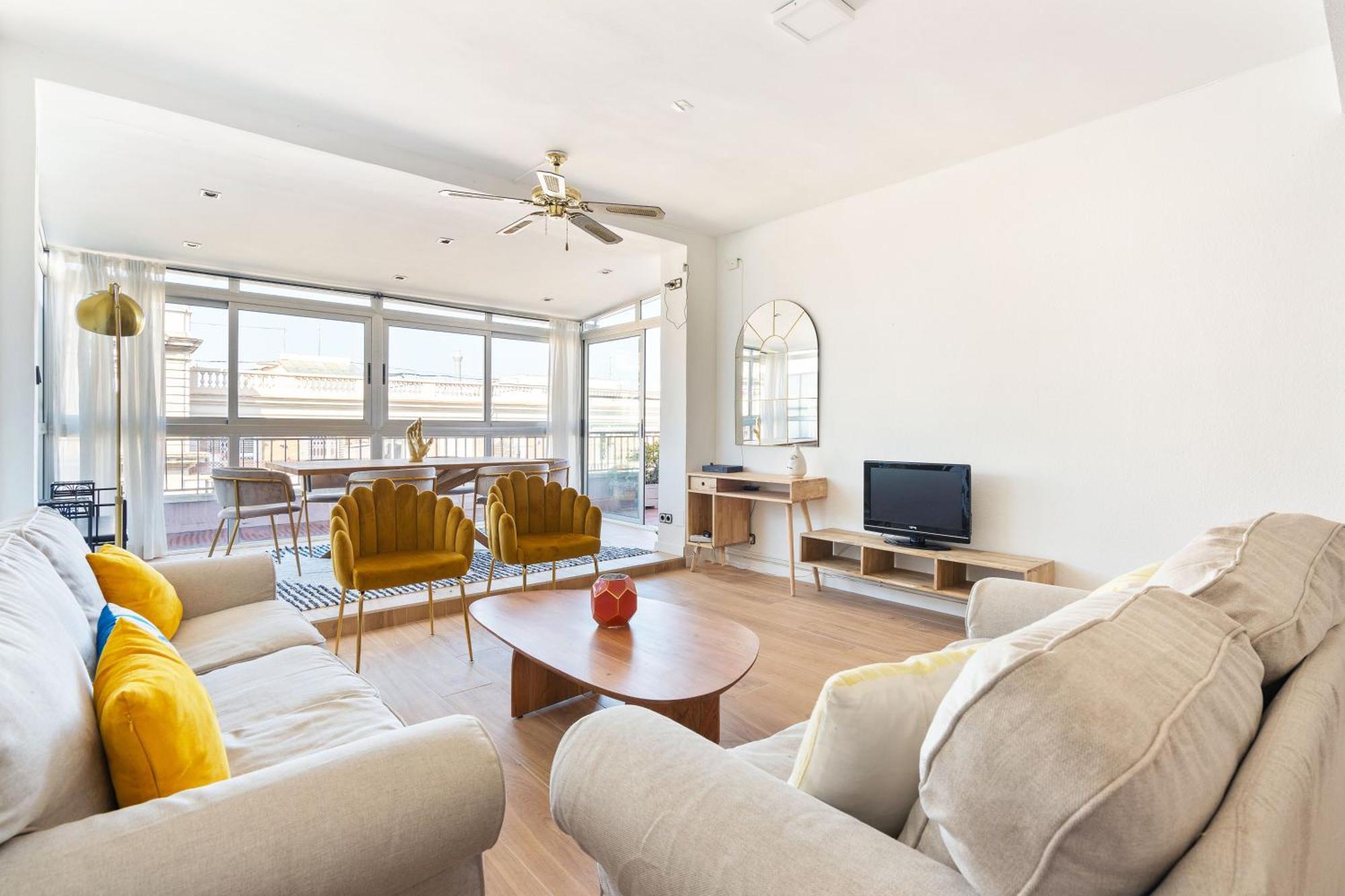 Chic 3br Retreat With Private Terrace * Barcellona